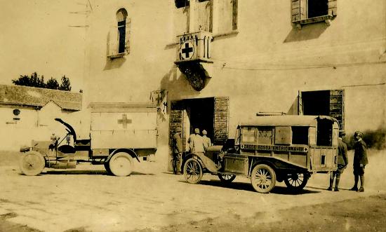Ambulanze americane in Italia (Miniatura 219x132 px)